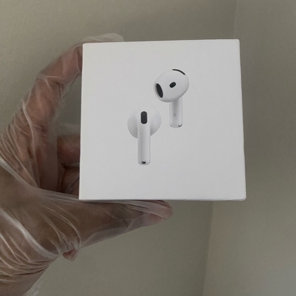 AirPod pros 4th gen